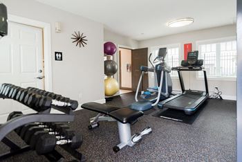 The gym at the preserve apartments